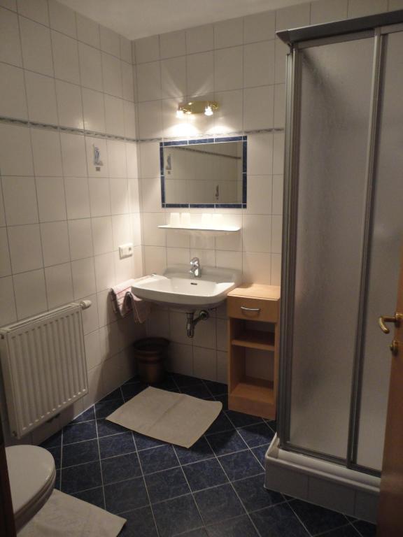 Gasthof Brentwirt Guest House Leogang Bilik gambar