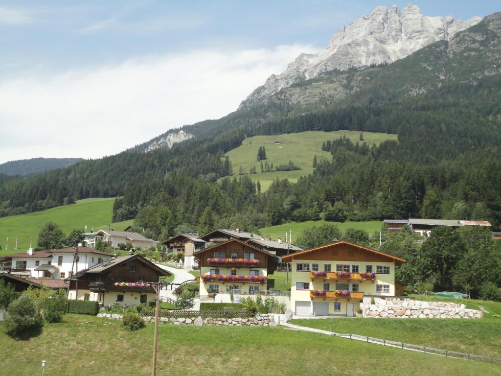 Gasthof Brentwirt Guest House Leogang Luaran gambar