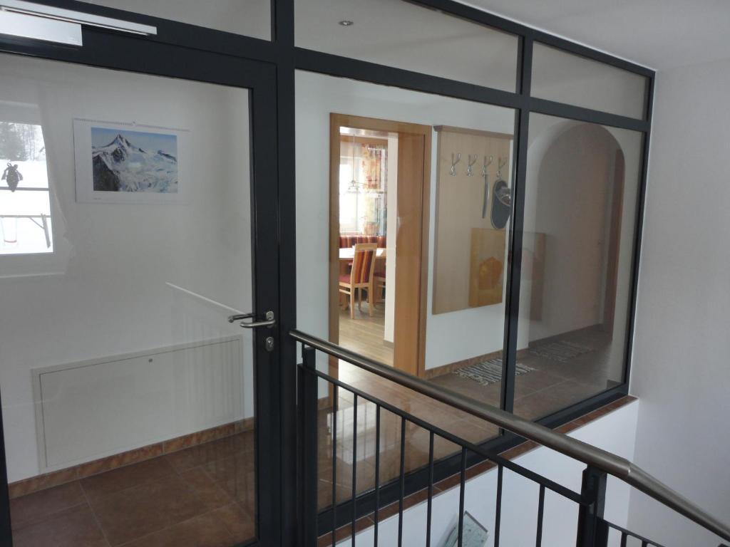 Gasthof Brentwirt Guest House Leogang Bilik gambar